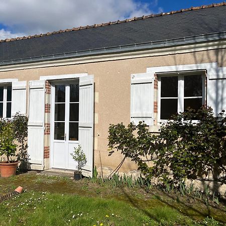 Vila Chez Gilles Et Anne Onzain Exteriér fotografie